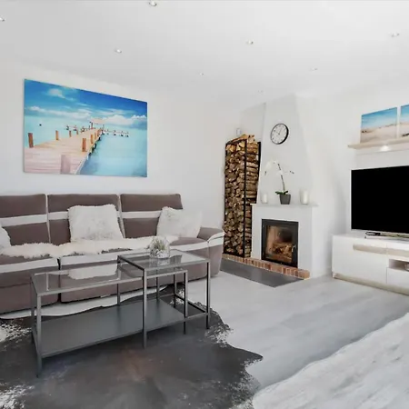 Casa Rene - Wifi Y Vistas Al Mar * Торремолинос
